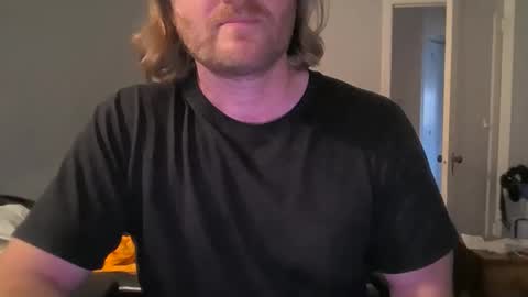 Snapshot of pornaddicted8 chatting on 11-19-25, 11:38 i heart porn online show from 11-19-25, 11:38