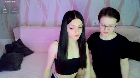 Ana and Tati online show from 03-11-25, 12:44