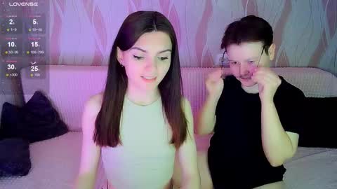 Ana and Tati online show from 09-23-25, 10:24