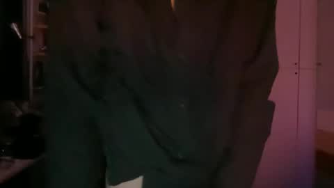 porntoyndr2 online show from 12-25-24, 05:16