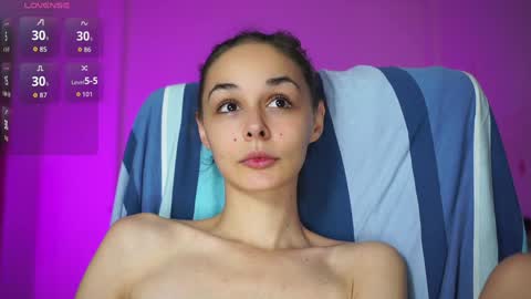    online show from 12-17-25, 09:54