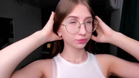 Elizabeth online show from 01-14-26, 06:57