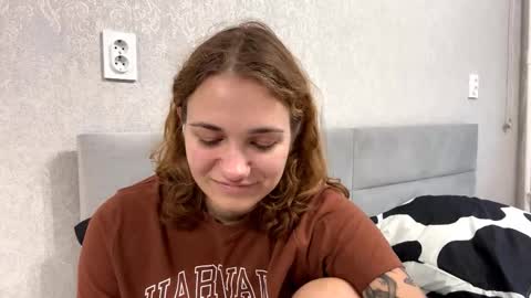 Snapshot of portiadunnuck chatting on 09-20-25, 05:08 Anna Vdovoch online show from 09-20-25, 05:08