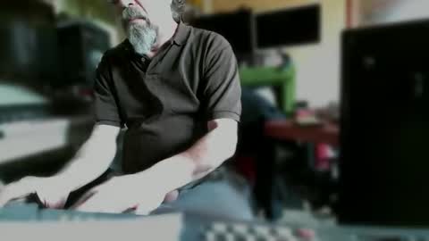 pose44600 online show from 04-05-26, 03:09