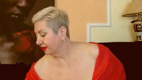 LADY POSH online show from 01-07-25, 10:30