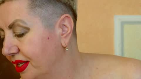 LADY POSH online show from 03-07-25, 09:59