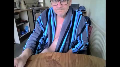 poshman65 online show from 05-20-26, 08:53