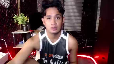Snapshot of posiedon_cums chatting on 01-07-26, 10:29 VEeeAsian online show from 01-07-26, 10:29