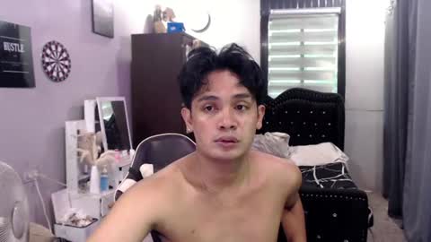 Snapshot of posiedon_cums chatting on 07-24-26, 06:55 VEeeAsian online show from 07-24-26, 06:55