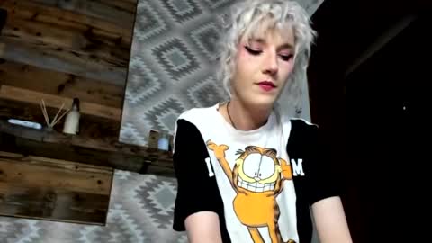 Snapshot of positivevibess chatting on 02-17-25, 09:52 positivevibess online show from 02-17-25, 09:52