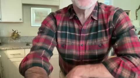 Snapshot of post01card chatting on 01-01-25, 04:18 Post online show from 01-01-25, 04:18