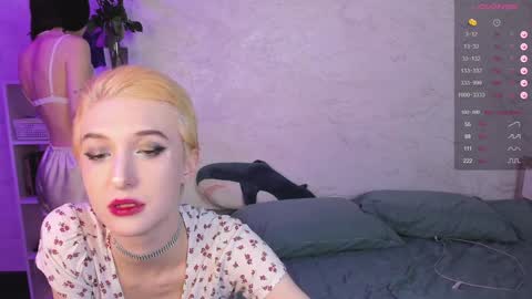 Snapshot of postbaby chatting on 01-15-25, 04:57 Polly inst postbabyyy online show from 01-15-25, 04:57