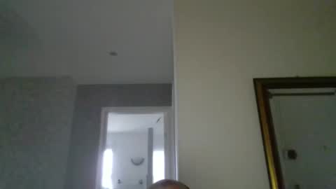 Snapshot of pourquoi_toi chatting on 10-12-25, 06:34 pourquoi_toi online show from 10-12-25, 06:34