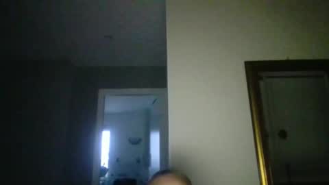 Snapshot of pourquoi_toi chatting on 10-22-25, 06:13 pourquoi_toi online show from 10-22-25, 06:13