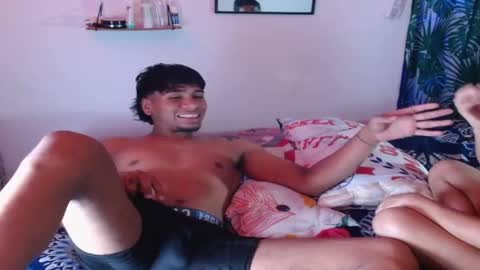 ALEX Y ALEXA online show from 02-05-26, 04:17