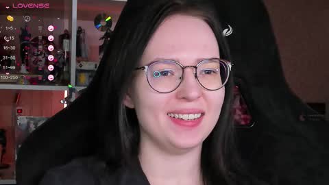 Robyn online show from 03-26-26, 02:44