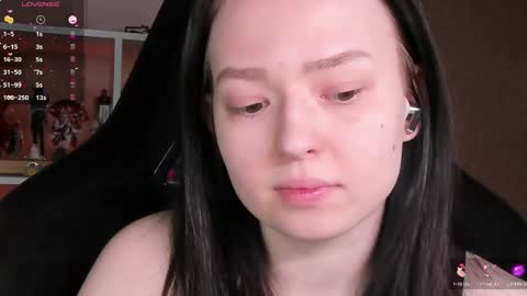 Robyn online show from 04-05-26, 04:15