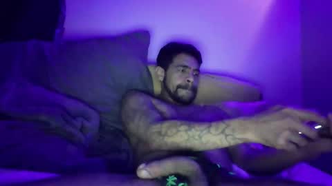 Snapshot of powercouple1208 chatting on 11-15-25, 08:44 powercouple1208 online show from 11-15-25, 08:44