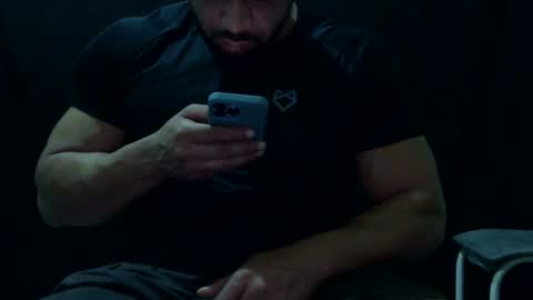 Snapshot of powerdmuscle chatting on 04-18-26, 11:27 powerdmuscle online show from 04-18-26, 11:27