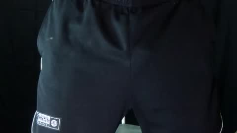 Snapshot of powerdmuscle chatting on 05-08-26, 11:43 powerdmuscle online show from 05-08-26, 11:43