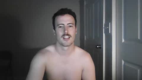 Snapshot of pphoto_95 chatting on 02-17-26, 03:03 Redd online show from 02-17-26, 03:03