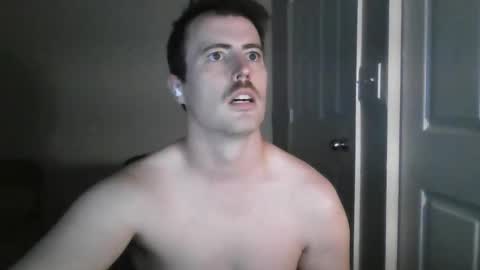 Snapshot of pphoto_95 chatting on 02-20-26, 01:57 Redd online show from 02-20-26, 01:57