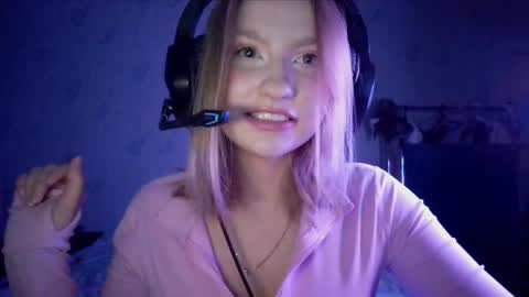 Snapshot of pr_in_cess_ chatting on 09-21-25, 08:21 pr_in_cess_ online show from 09-21-25, 08:21