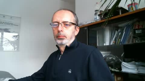 Snapshot of prack chatting on 11-09-25, 10:02 prack online show from 11-09-25, 10:02