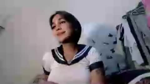 Snapshot of precious_batumbakal chatting on 06-20-26, 03:04 Precious online show from 06-20-26, 03:04