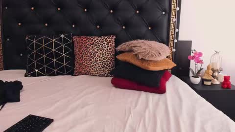 Snapshot of preciousailly chatting on 03-14-26, 06:41 Ailyn online show from 03-14-26, 06:41