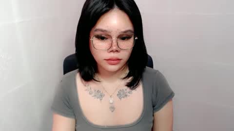 Snapshot of preciousangel69xxx chatting on 12-08-24, 11:29 MAXXINE online show from 12-08-24, 11:29