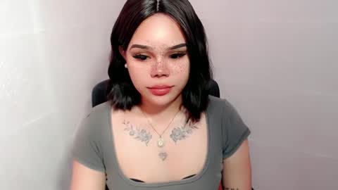 Snapshot of preciousangel69xxx chatting on 01-20-25, 10:29 MAXXINE online show from 01-20-25, 10:29