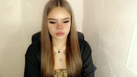 Snapshot of preciousangel69xxx chatting on 02-20-25, 08:25 MAXXINE online show from 02-20-25, 08:25