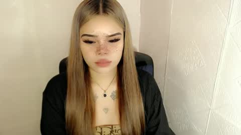 Snapshot of preciousangel69xxx chatting on 02-28-25, 09:55 MAXXINE online show from 02-28-25, 09:55