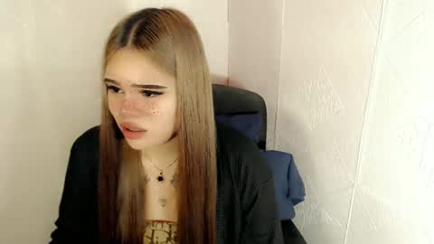 Snapshot of preciousangel69xxx chatting on 03-04-25, 06:37 MAXXINE online show from 03-04-25, 06:37