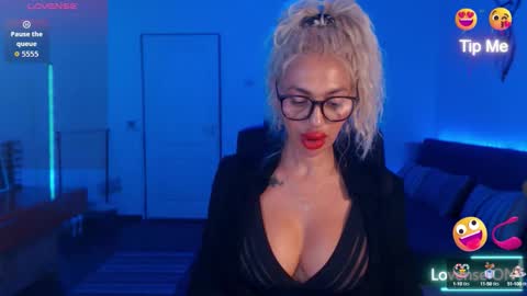 Victoria online show from 09-18-25, 08:55