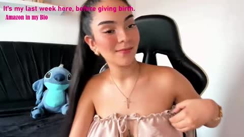 Angelly online show from 01-17-25, 05:41