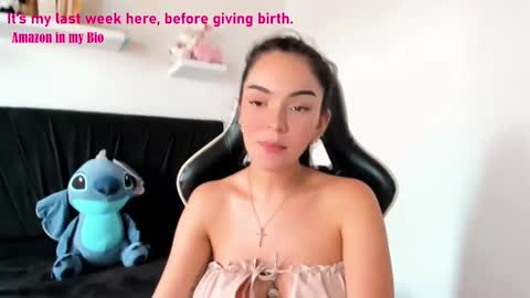 Angelly online show from 01-17-25, 08:44