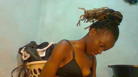 Snapshot of prekky chatting on 02-01-26, 07:01 lynn online show from 02-01-26, 07:01