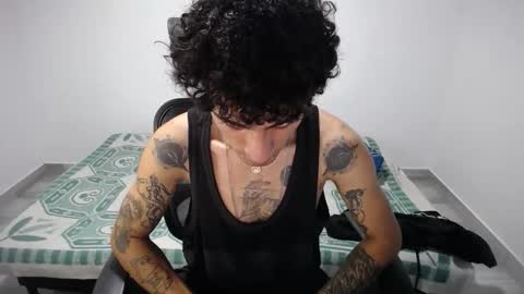 Plux online show from 10-22-25, 07:46