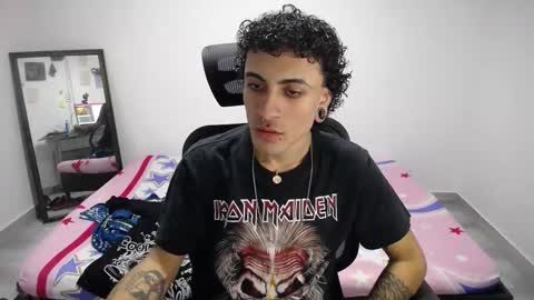 Plux online show from 10-31-25, 09:10