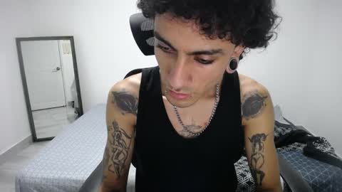 Plux online show from 04-09-26, 05:18