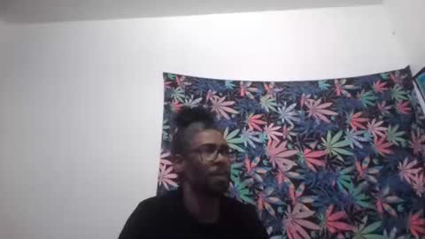 Libra Lamont online show from 10-21-25, 01:39