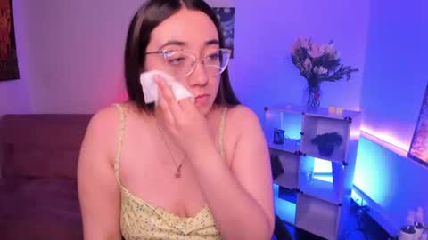 Snapshot of press_anykey chatting on 06-17-26, 12:07 Camila online show from 06-17-26, 12:07