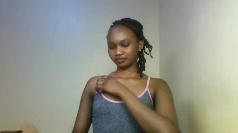 Snapshot of prettie_candy9 chatting on 10-06-25, 09:23 Prettie candy9 online show from 10-06-25, 09:23
