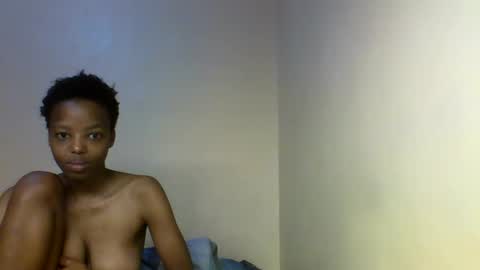 Snapshot of prettie_candy9 chatting on 10-09-25, 02:04 Prettie candy9 online show from 10-09-25, 02:04