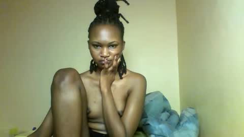 Snapshot of prettie_candy9 chatting on 10-12-25, 04:33 Prettie candy9 online show from 10-12-25, 04:33