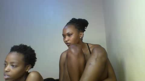 Snapshot of prettie_candy9 chatting on 10-16-25, 12:33 Prettie candy9 online show from 10-16-25, 12:33