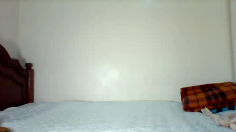 Snapshot of prettie_petitee chatting on 07-13-26, 11:35 prettie_petitee online show from 07-13-26, 11:35