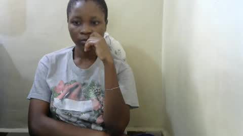 Snapshot of prettie_tesh chatting on 02-02-25, 09:19 prettie_tesh online show from 02-02-25, 09:19